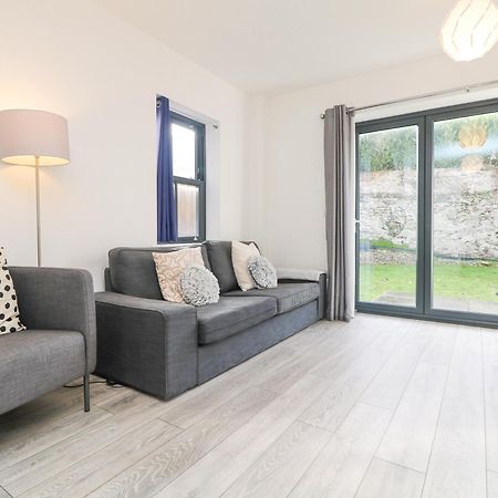 1 Queensway Gardens Hayle Exterior foto