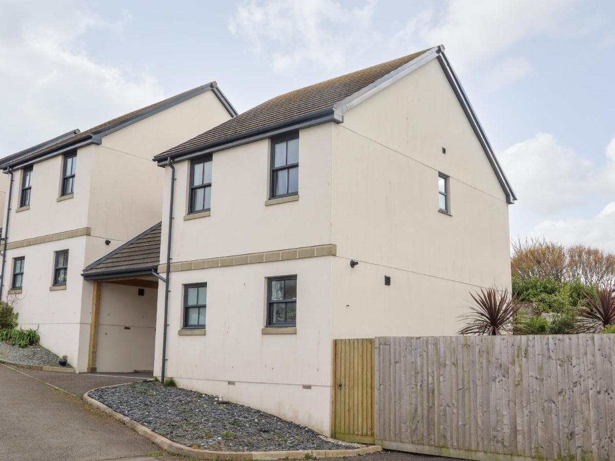 1 Queensway Gardens Hayle Exterior foto